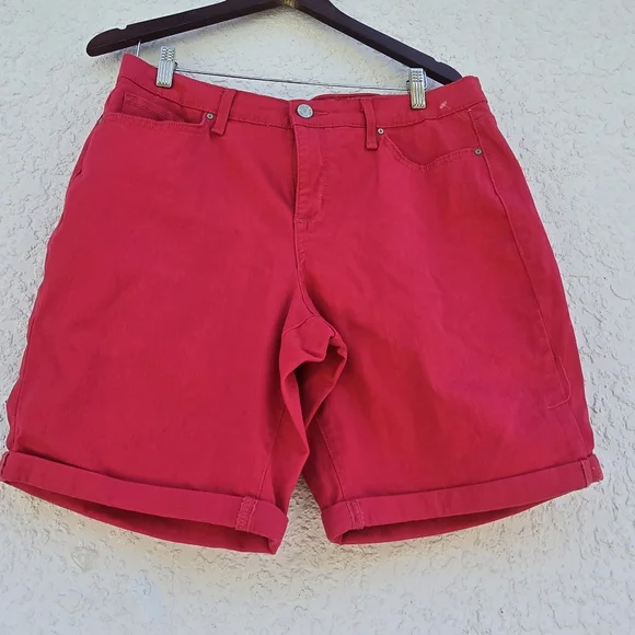 BundleVintage America Red DenimShorts &The Line of Style Polka Dot Wrap Blouse - Picture 11 of 15